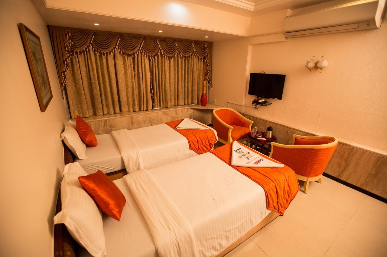Hotel Ashwin 2*