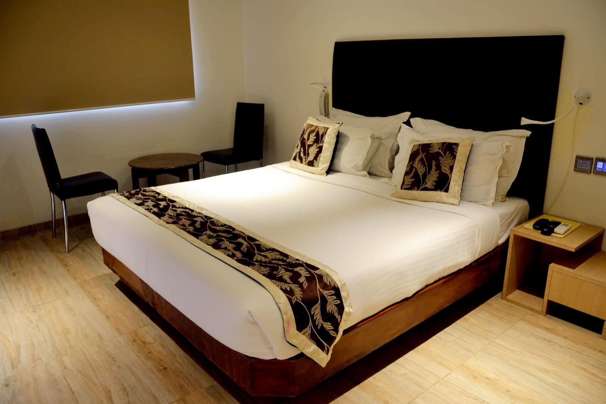 Atlantic Hotel 3*