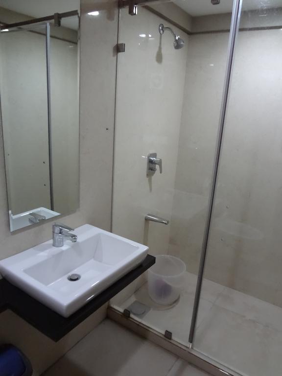 Fabhotel Imperial Residency Hotel