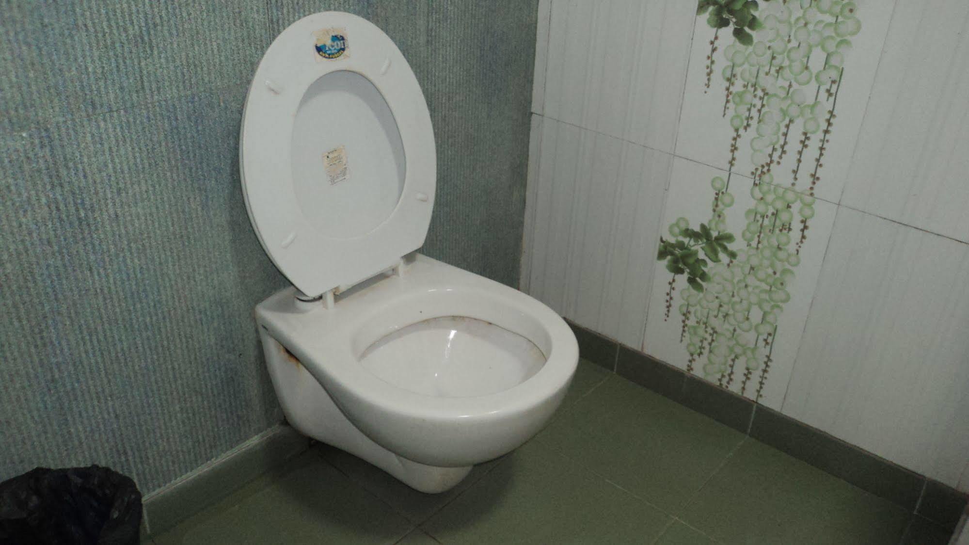 Benazeer Hotel Mumbai