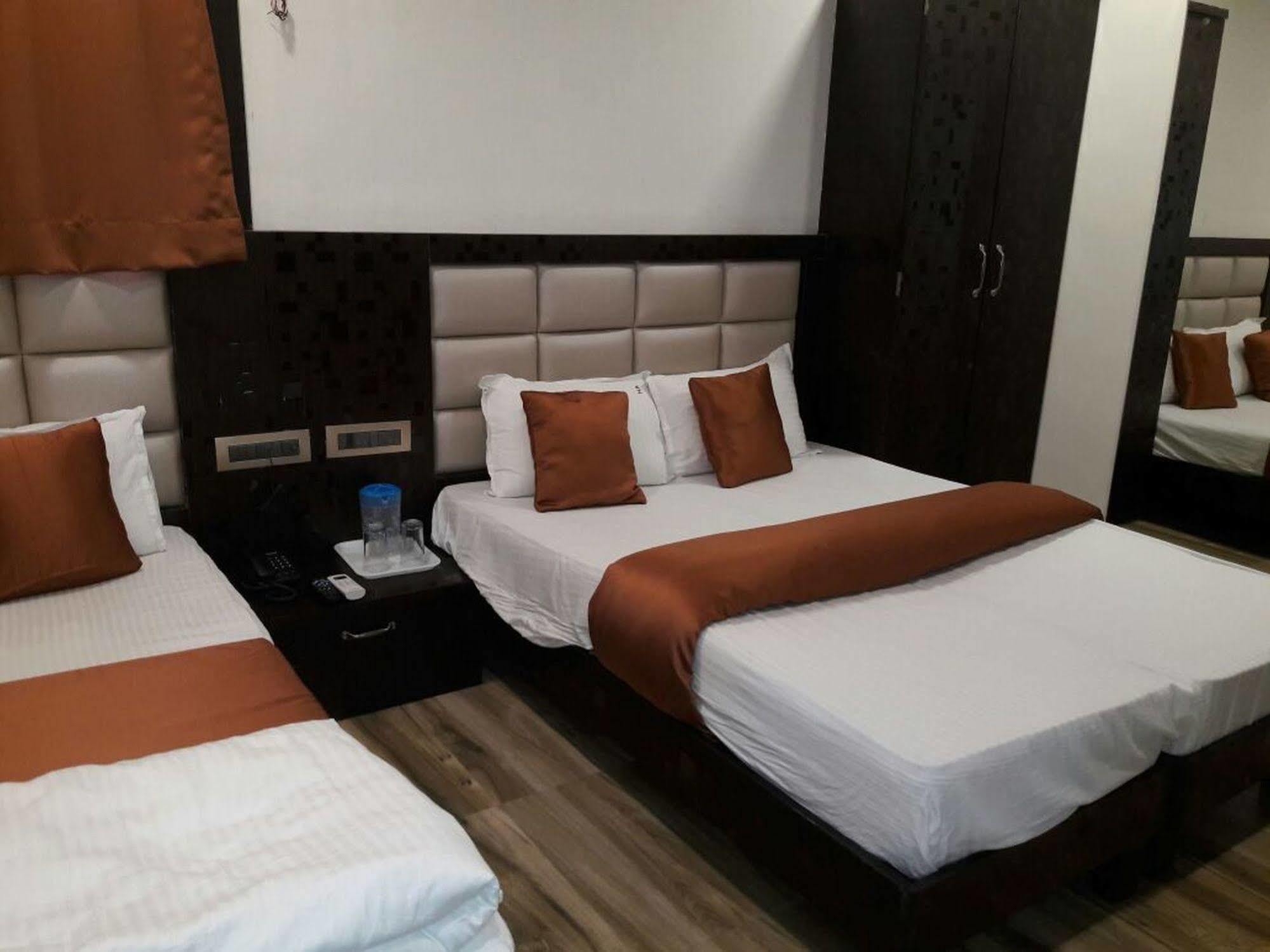 Hotel Karishma