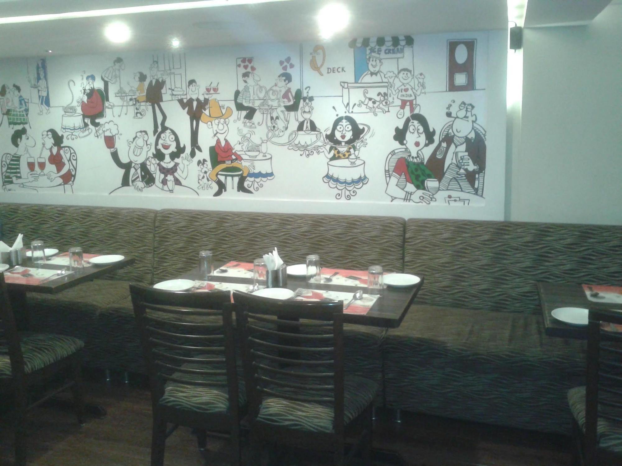 Hotel Q Deck Mumbai
