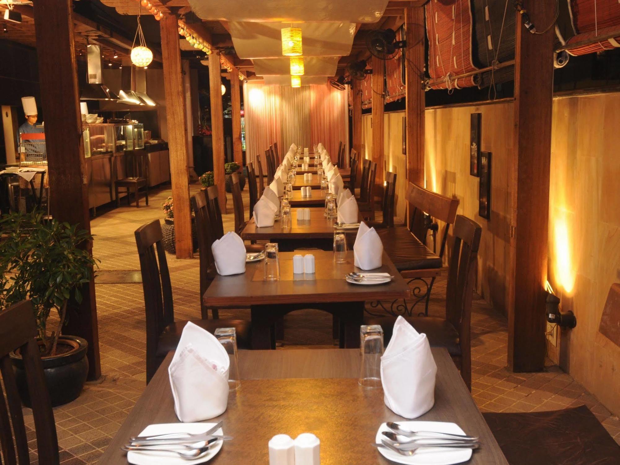 Fariyas , Colaba Mumbai