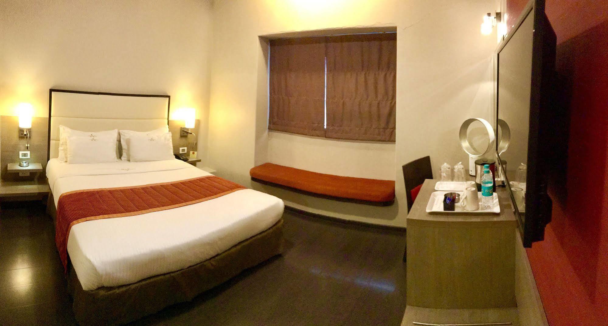 Hotel Landmark Annexe Mumbai