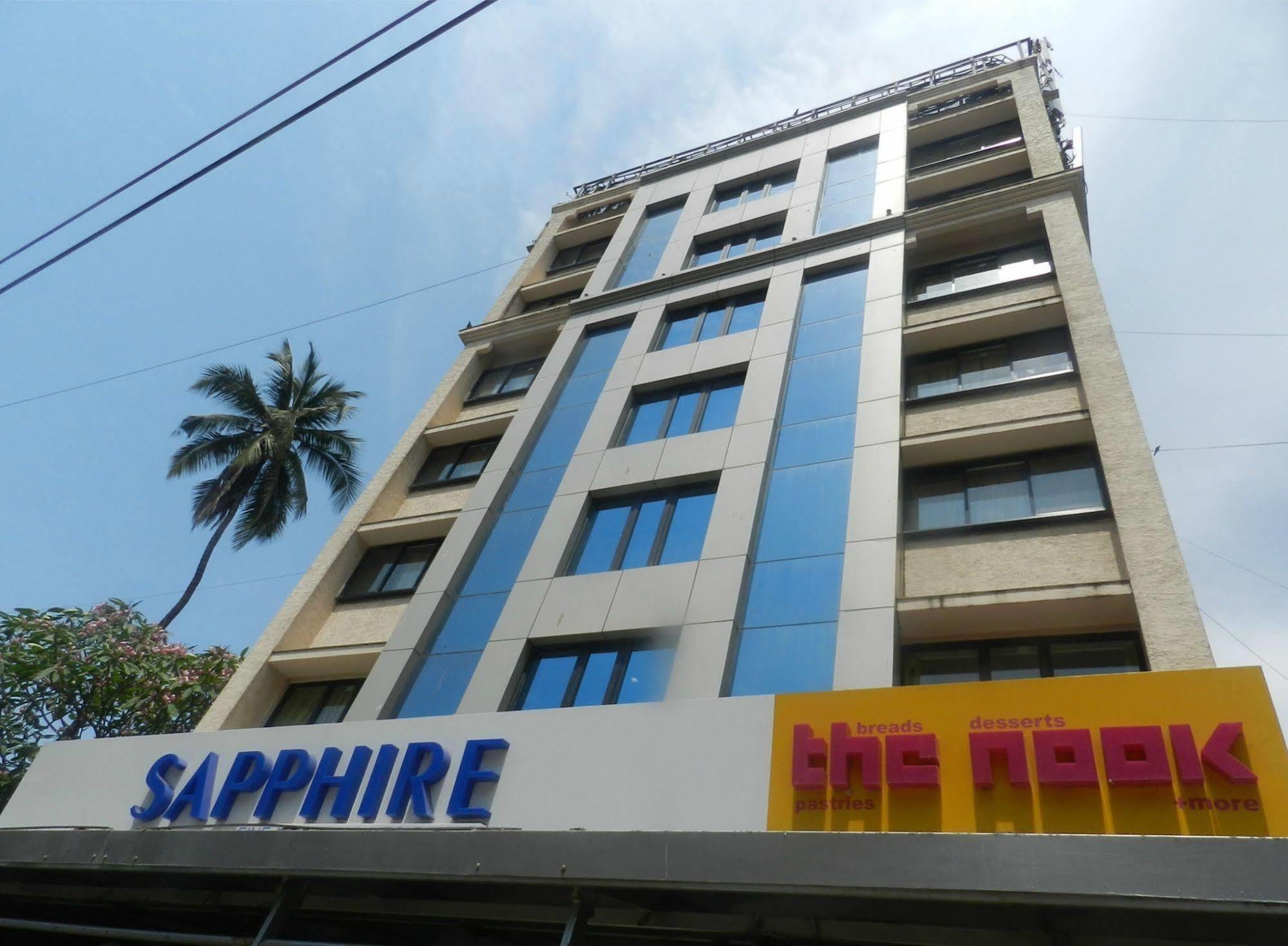Regenta Place The Emerald Hotel 4*