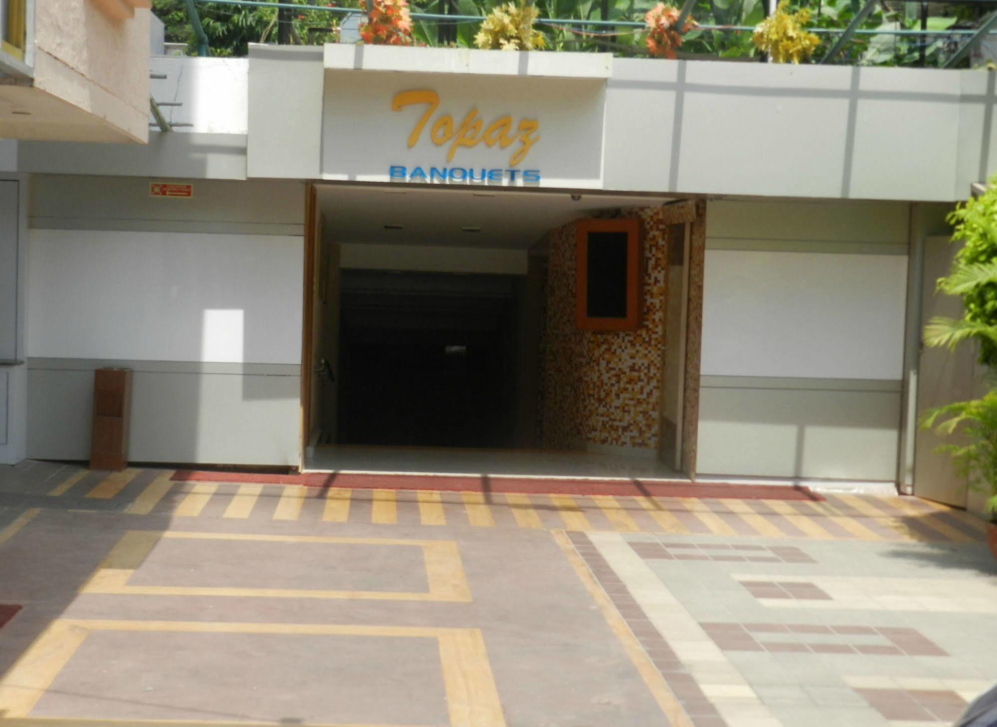 Hotel Regenta Place The Emerald