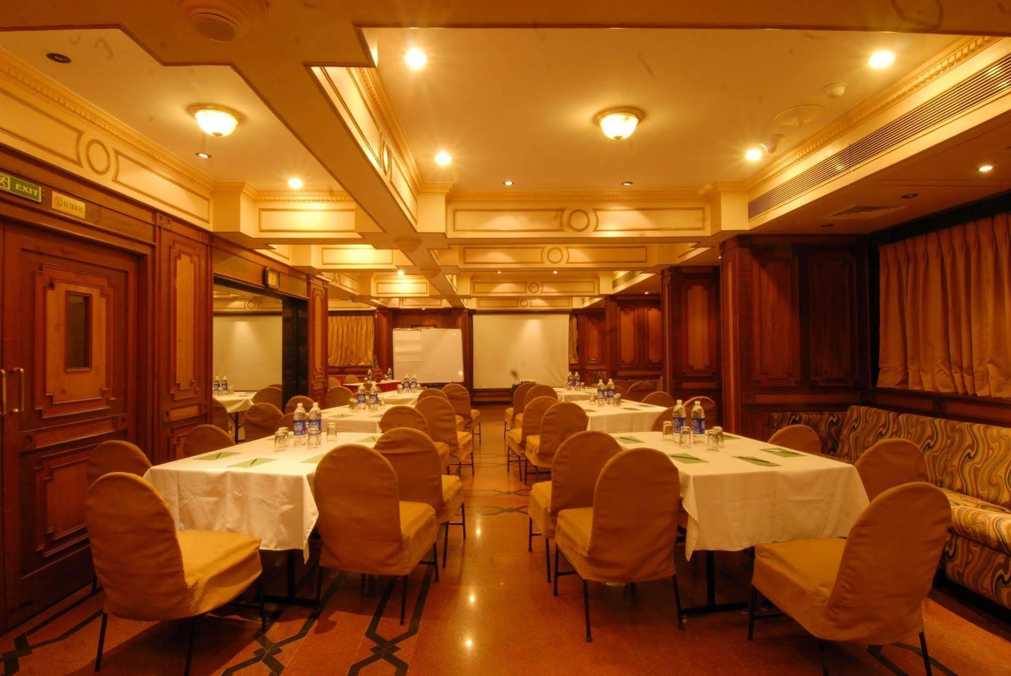 Hotel Park View, Mumbai