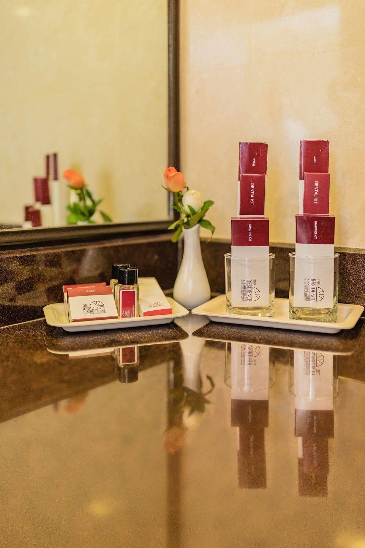 Hotel The & Powai 4*