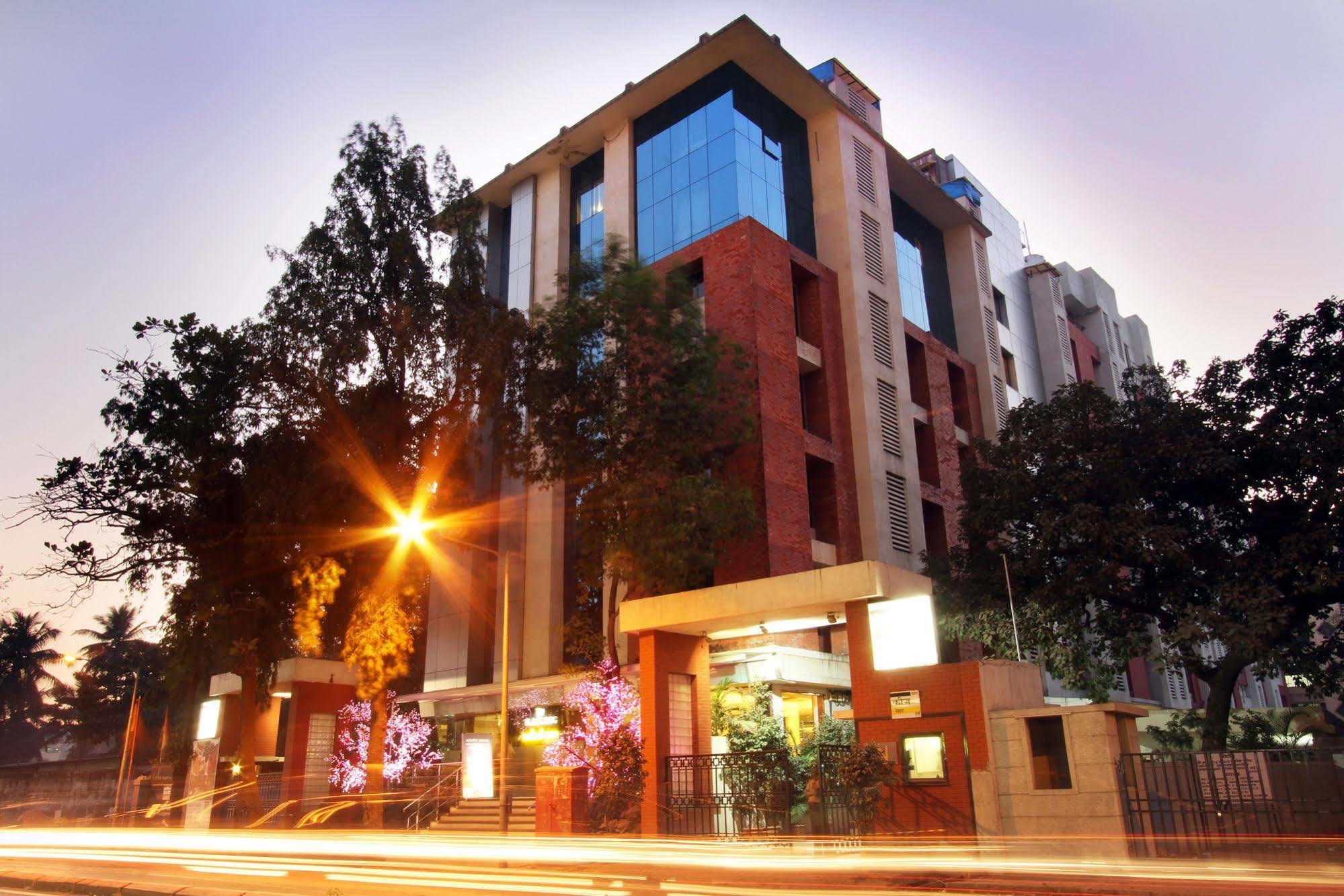 Nestor Hotel, 4*