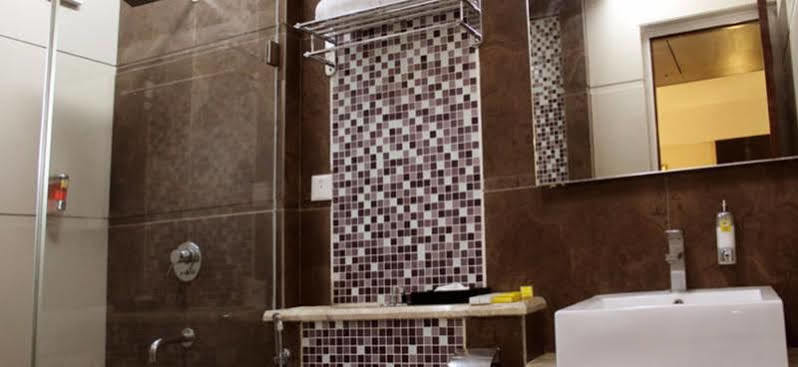 Nestor Hotel, Hotel 4*