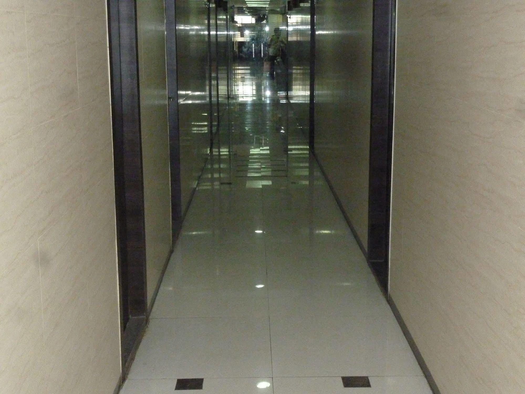 Hotel Regal Palace 3*