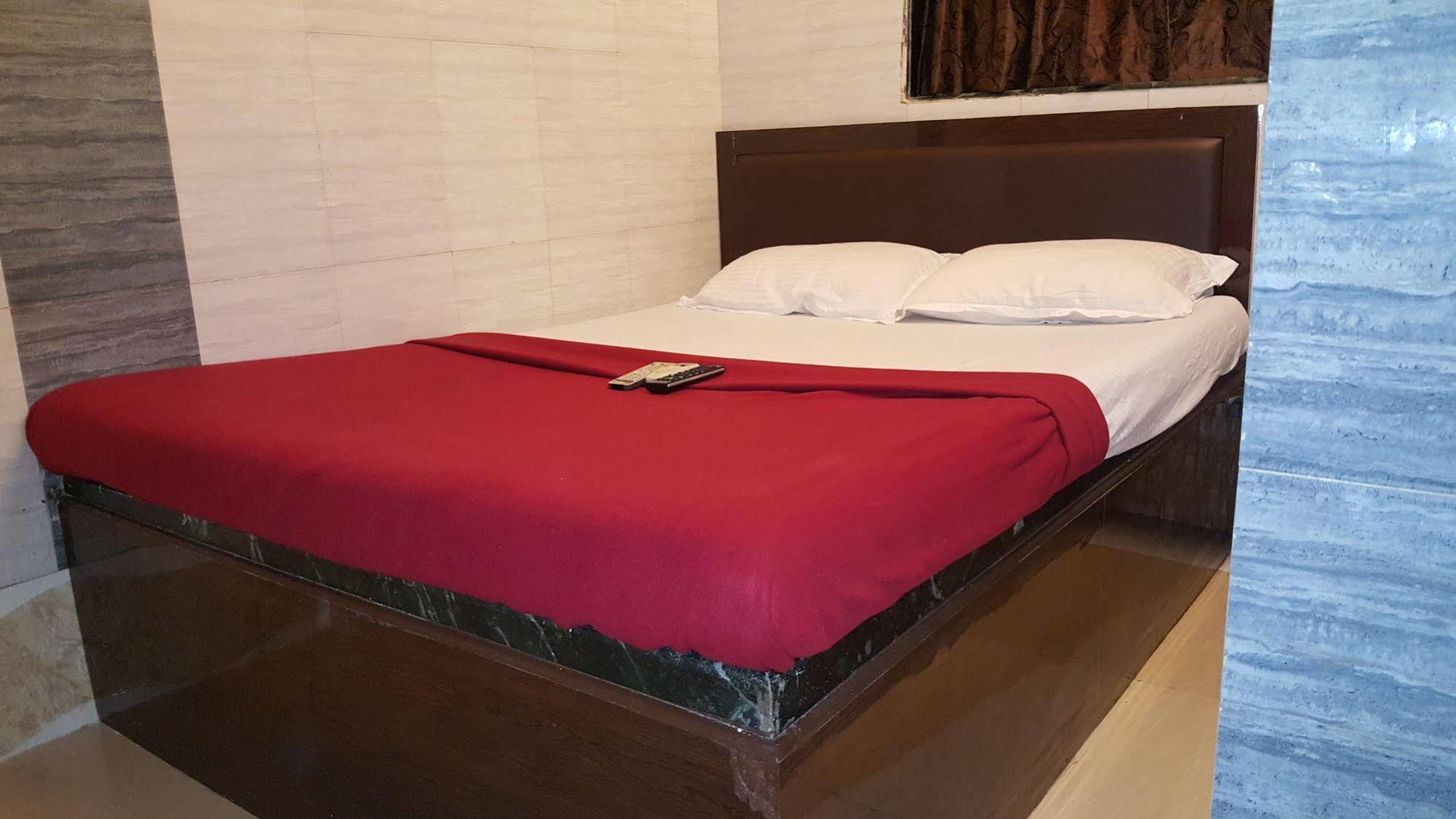 Hotel Hotel Al Mehraj 3*