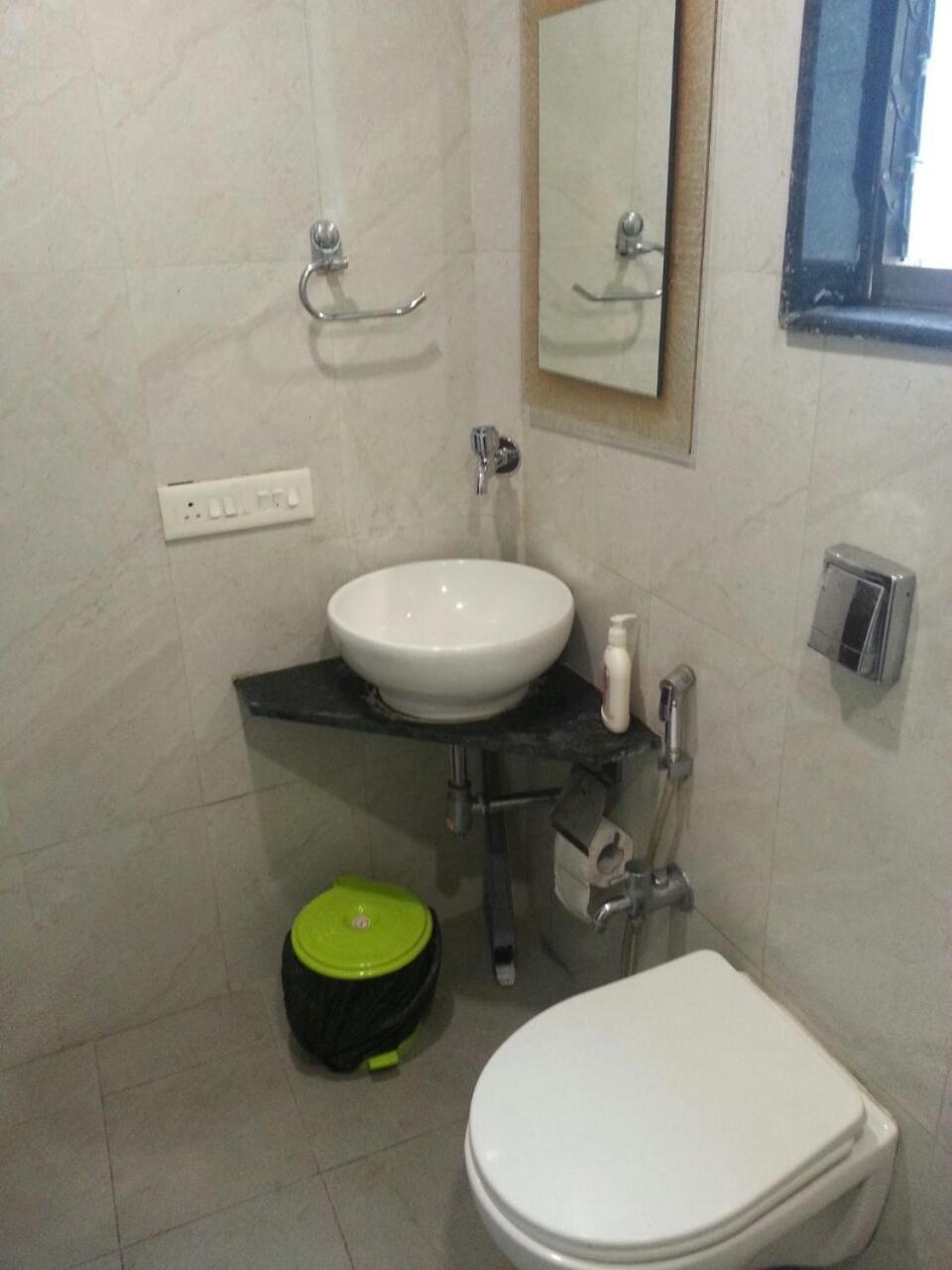 Arista Service Andheri Guest house Mumbai