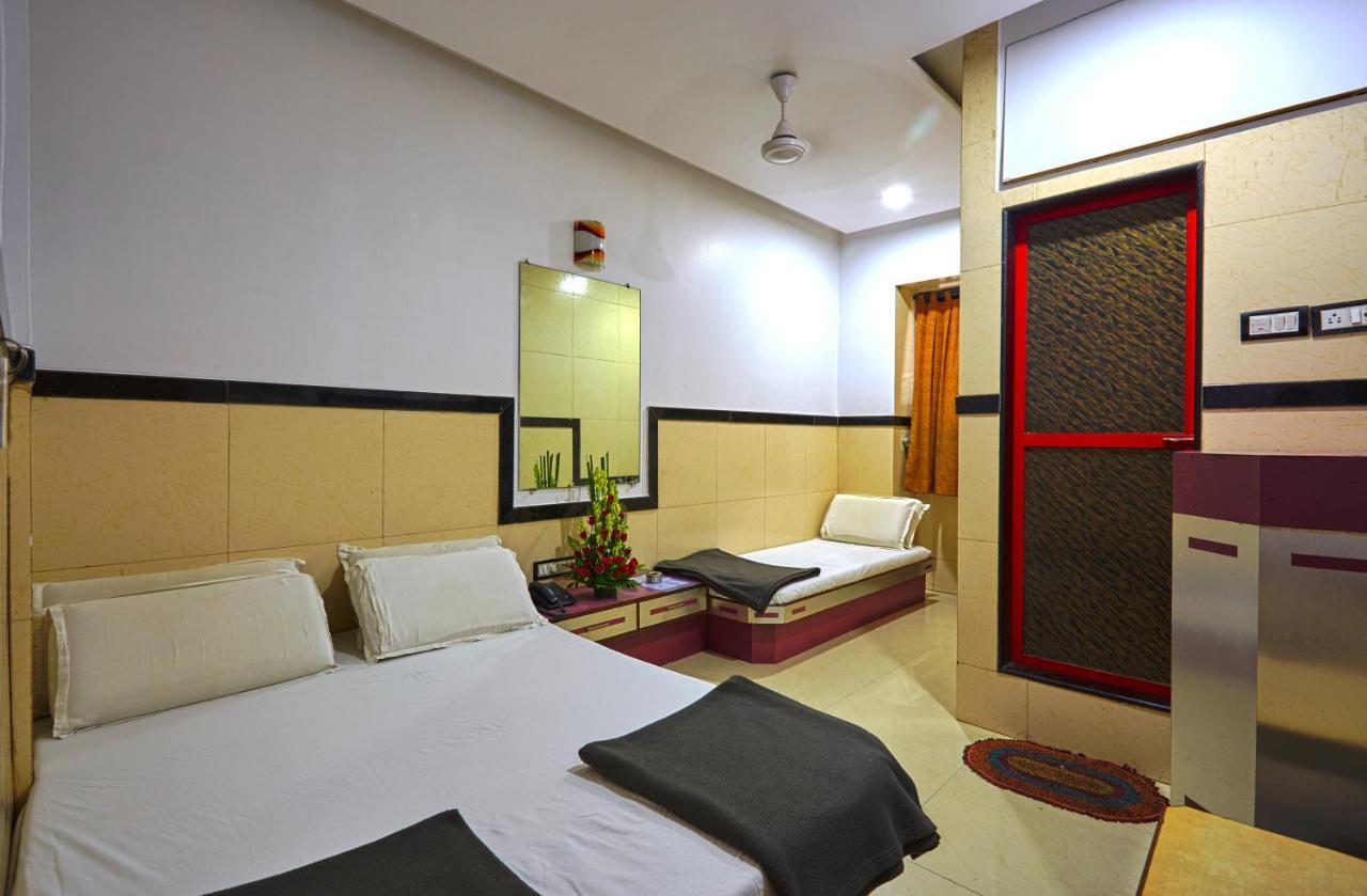 Swapna International Hotel 3*