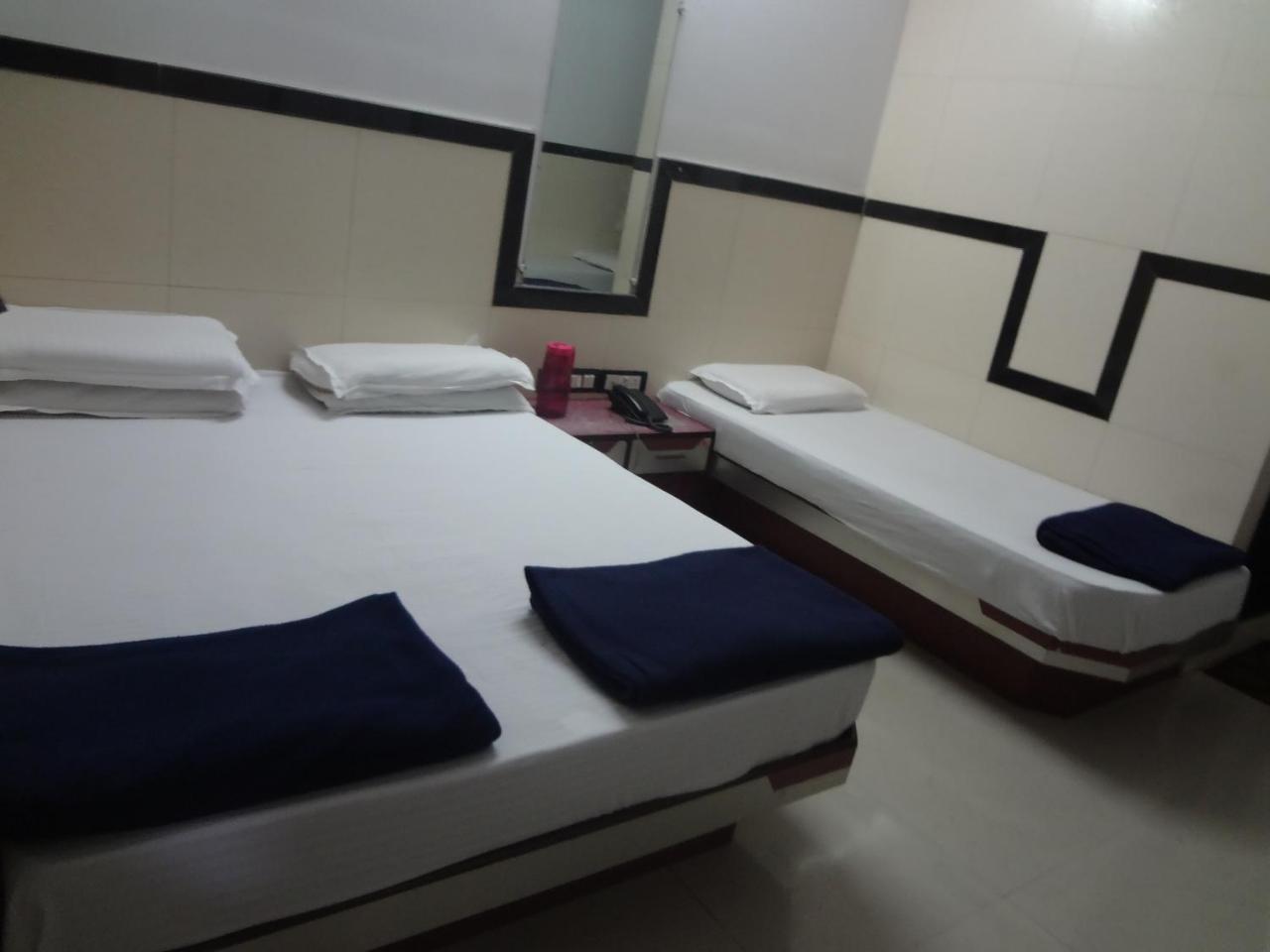 Hotel Swapna International Mumbai