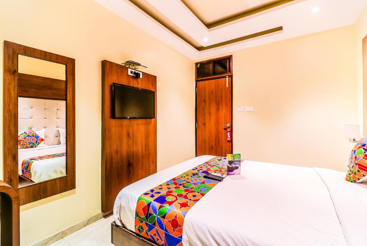 Fabexpress Adlon Andheri East Hotel 3*
