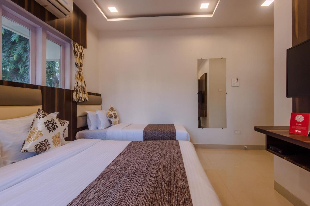 Golden Palms Hotel