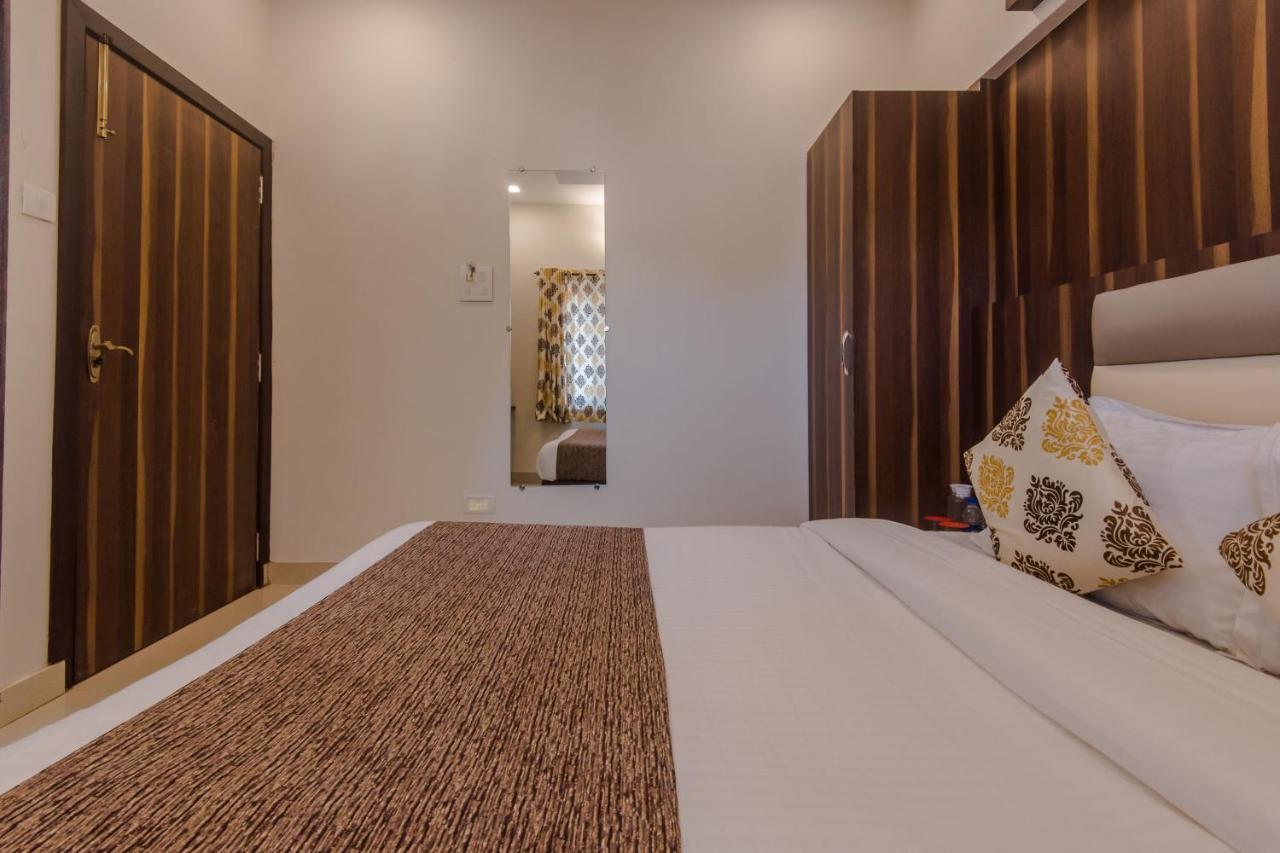 Golden Palms 3*