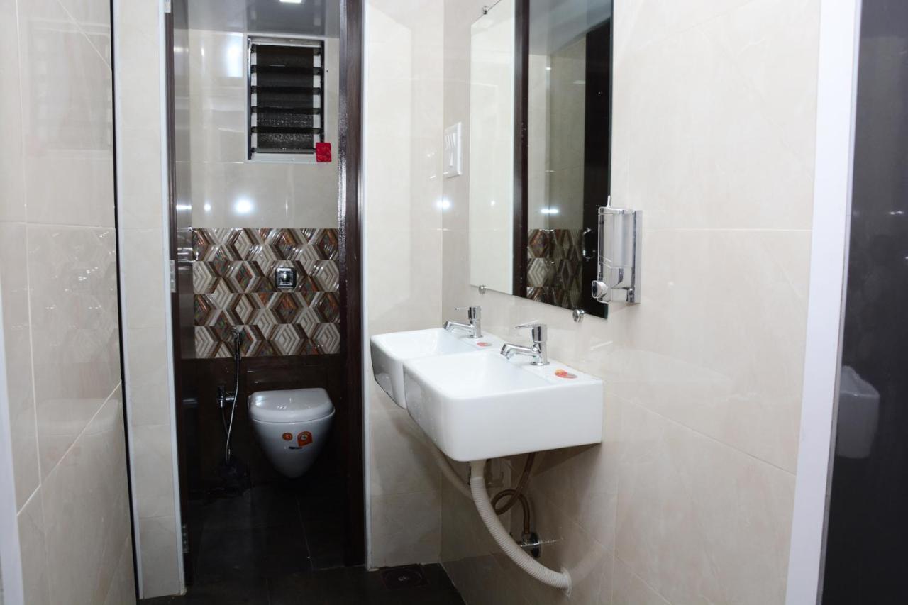 Ocean Hostel Mumbai