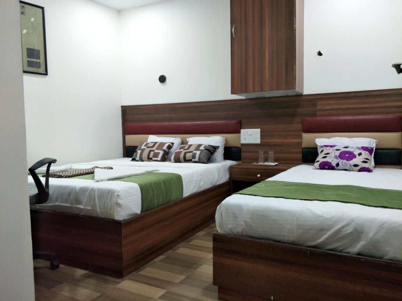 Airport Residency Bed & Breakfast 3*