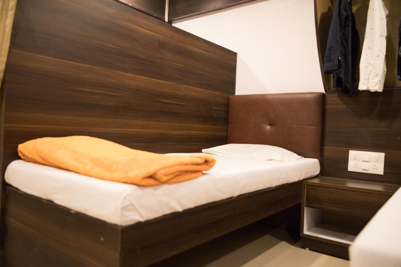 Hotel Darbar *