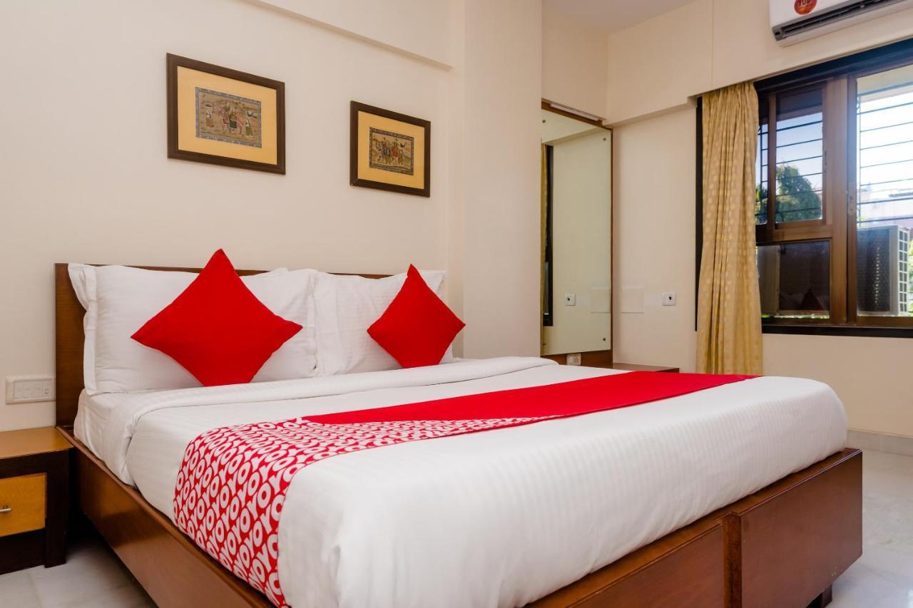 Hotel Oyo 26978 Tuliip Domestic Airport 3*