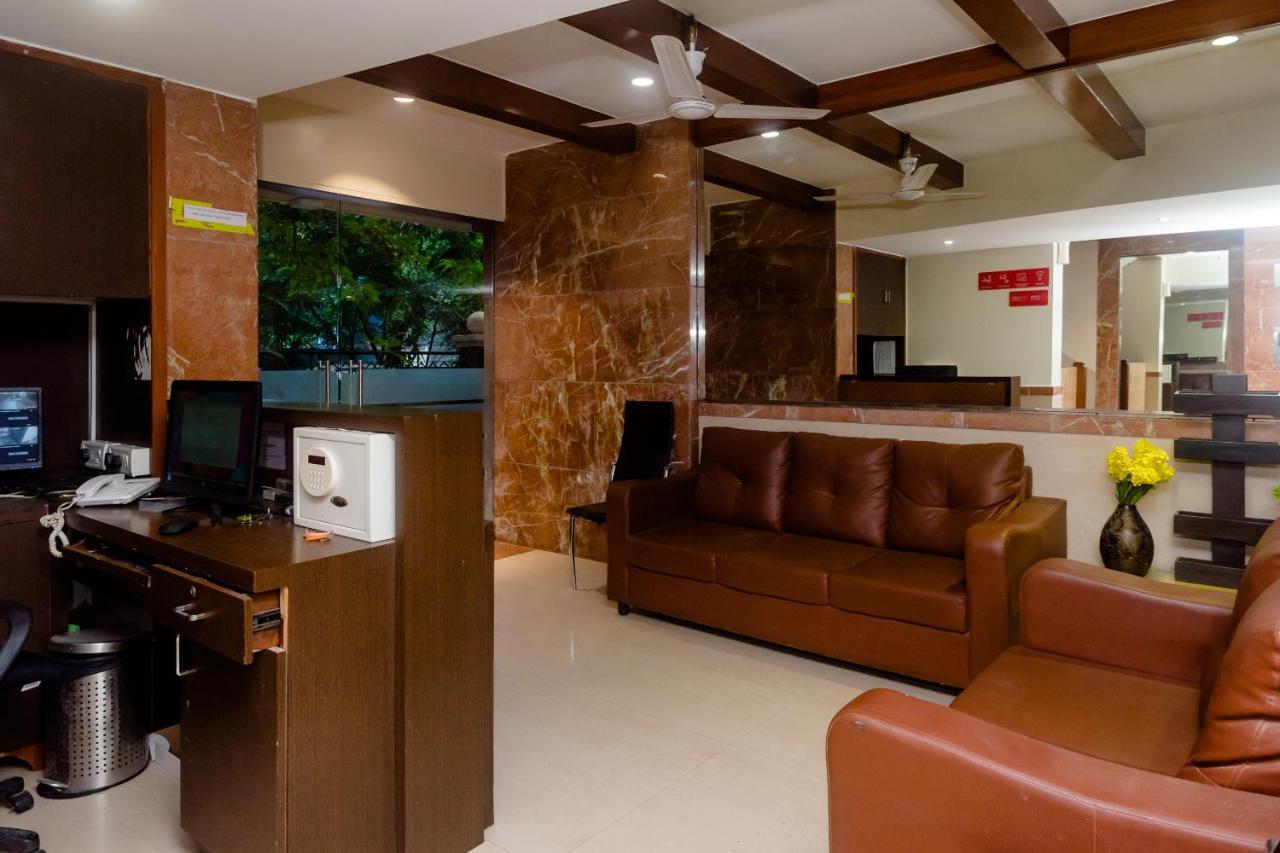 Oyo 26978 Tuliip Domestic Airport Mumbai