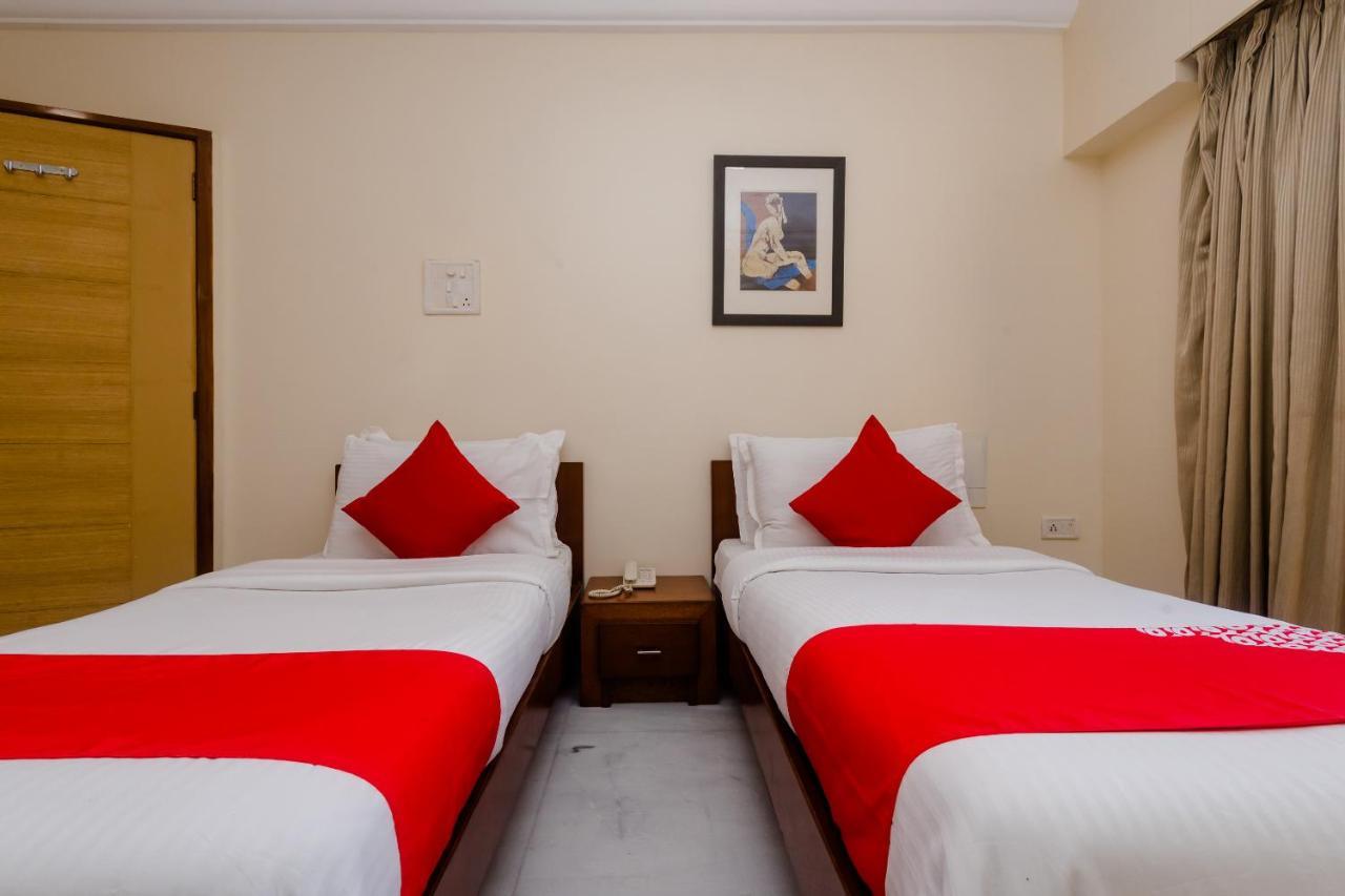 Oyo 26978 Tuliip Domestic Airport Hotel Mumbai