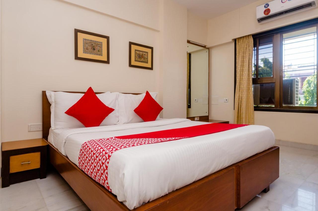 Hotel Oyo 26978 Tuliip Domestic Airport 3*
