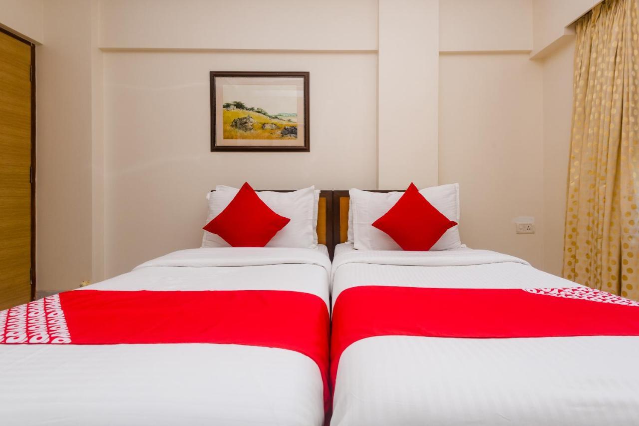 Oyo 26978 Tuliip Domestic Airport 3*