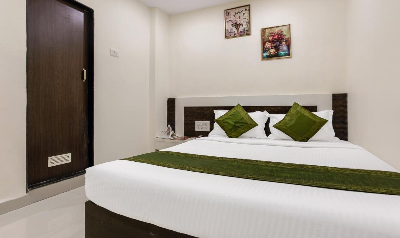 Treebo Trip Ashir Guest house Mumbai