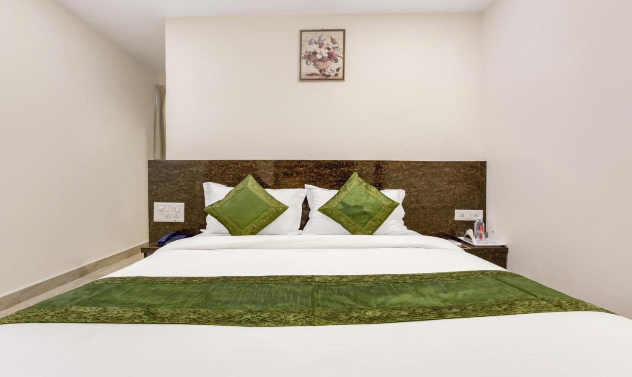 Treebo Trip Ashir Guest house Mumbai