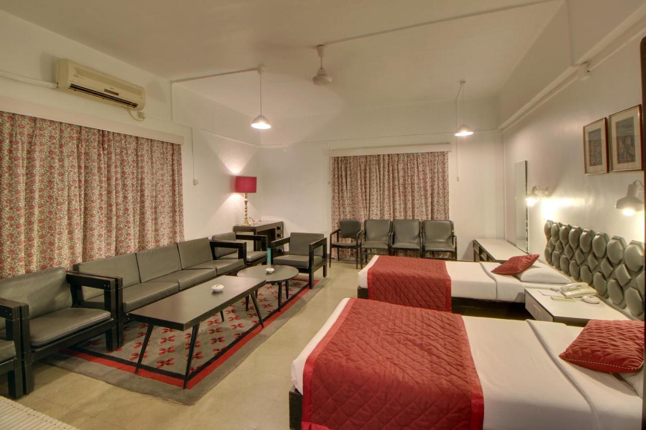 West End Hotel 4*