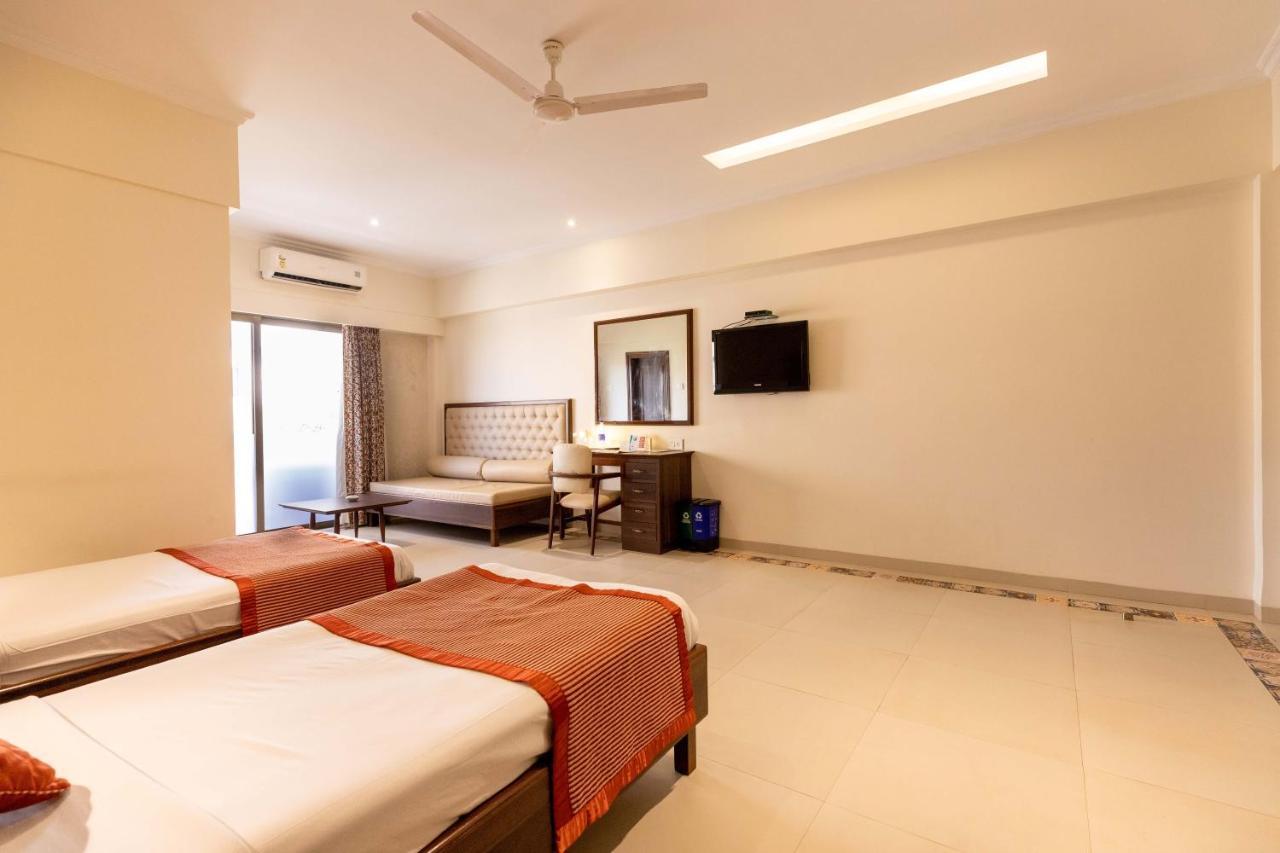 West End Hotel 4*