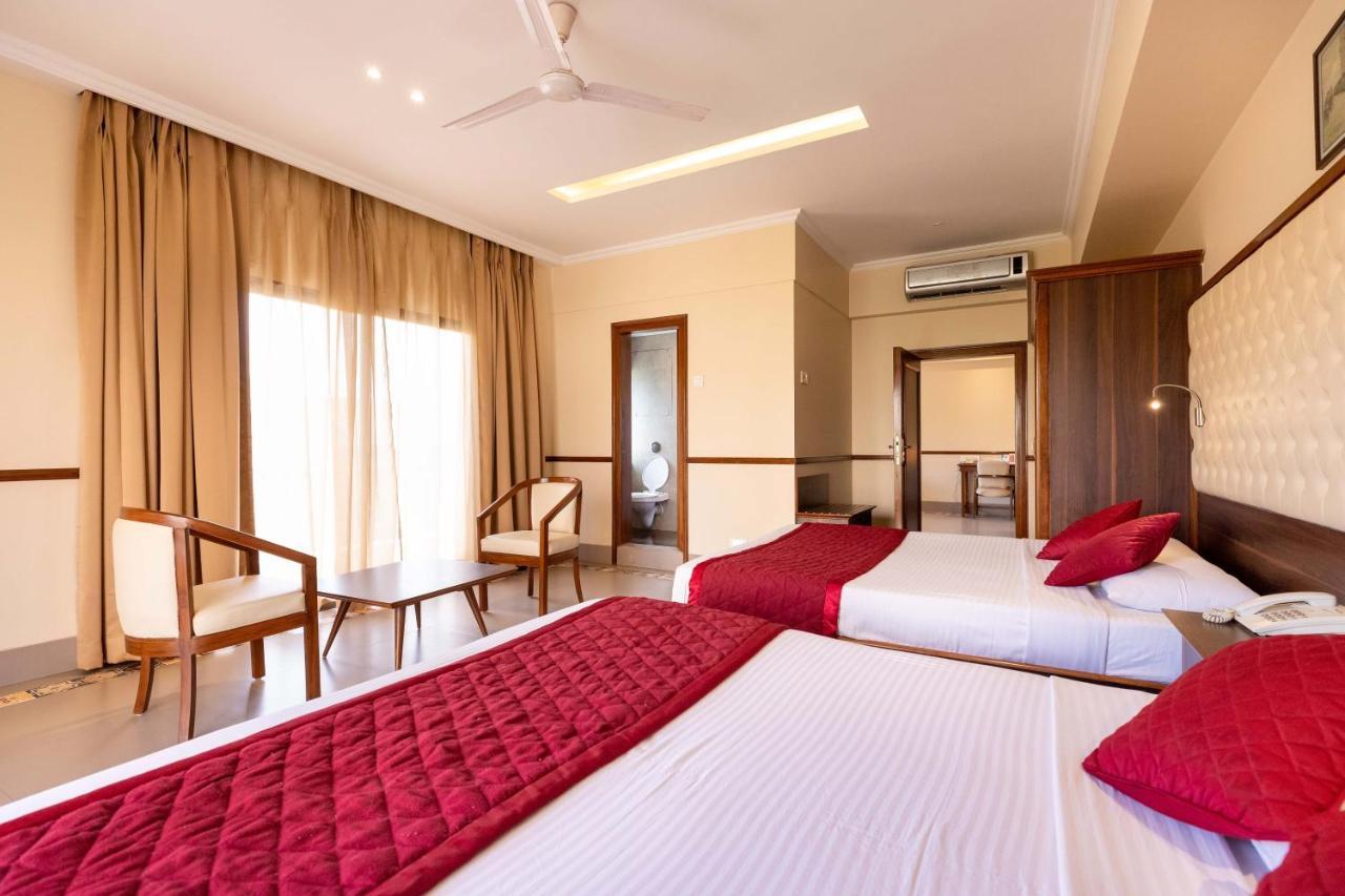 Hotel West End 4*