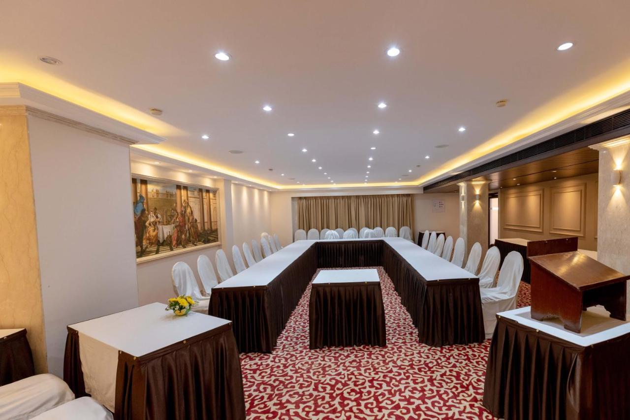 West End 4* Mumbai