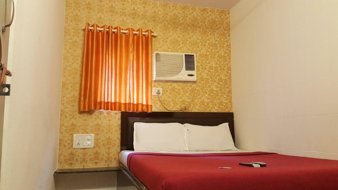 Hotel Al Mehraj Hotel