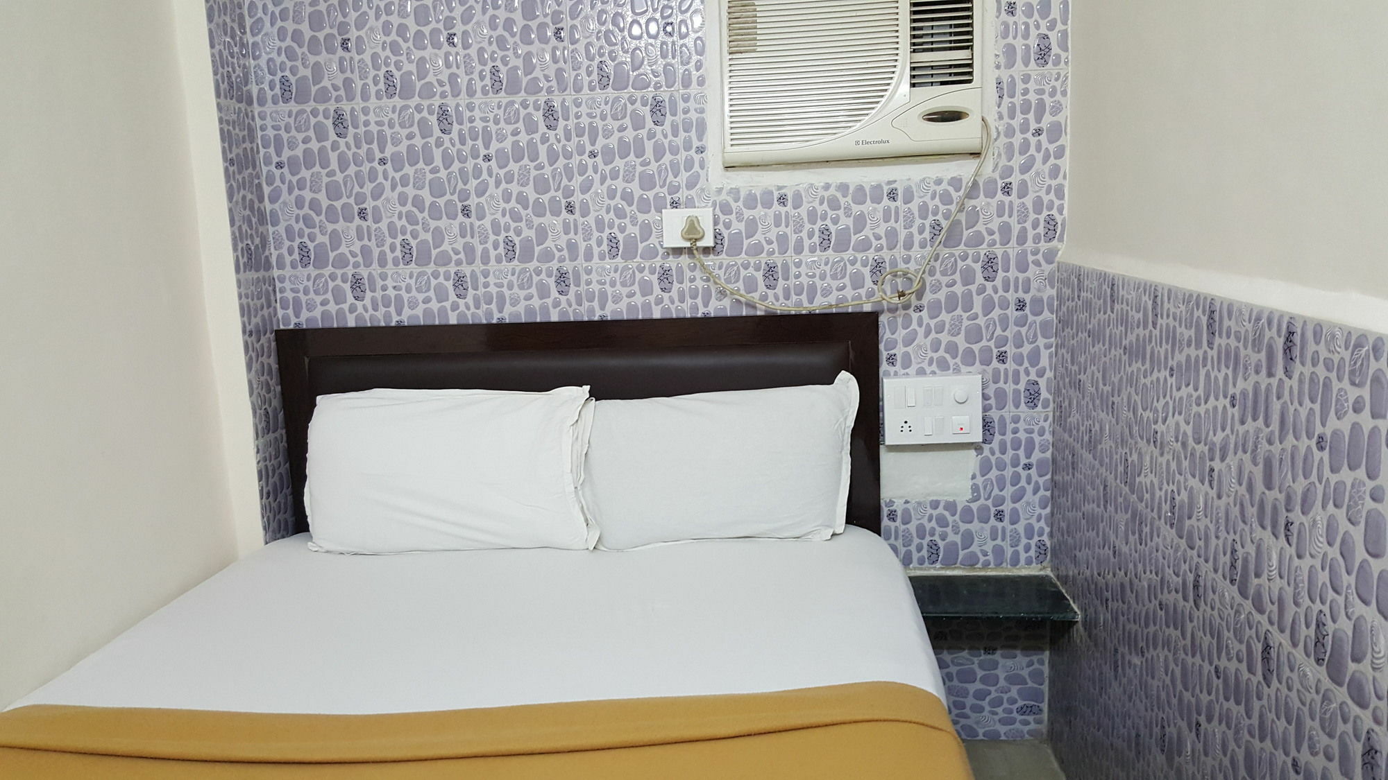 Hotel Al Mehraj Hotel