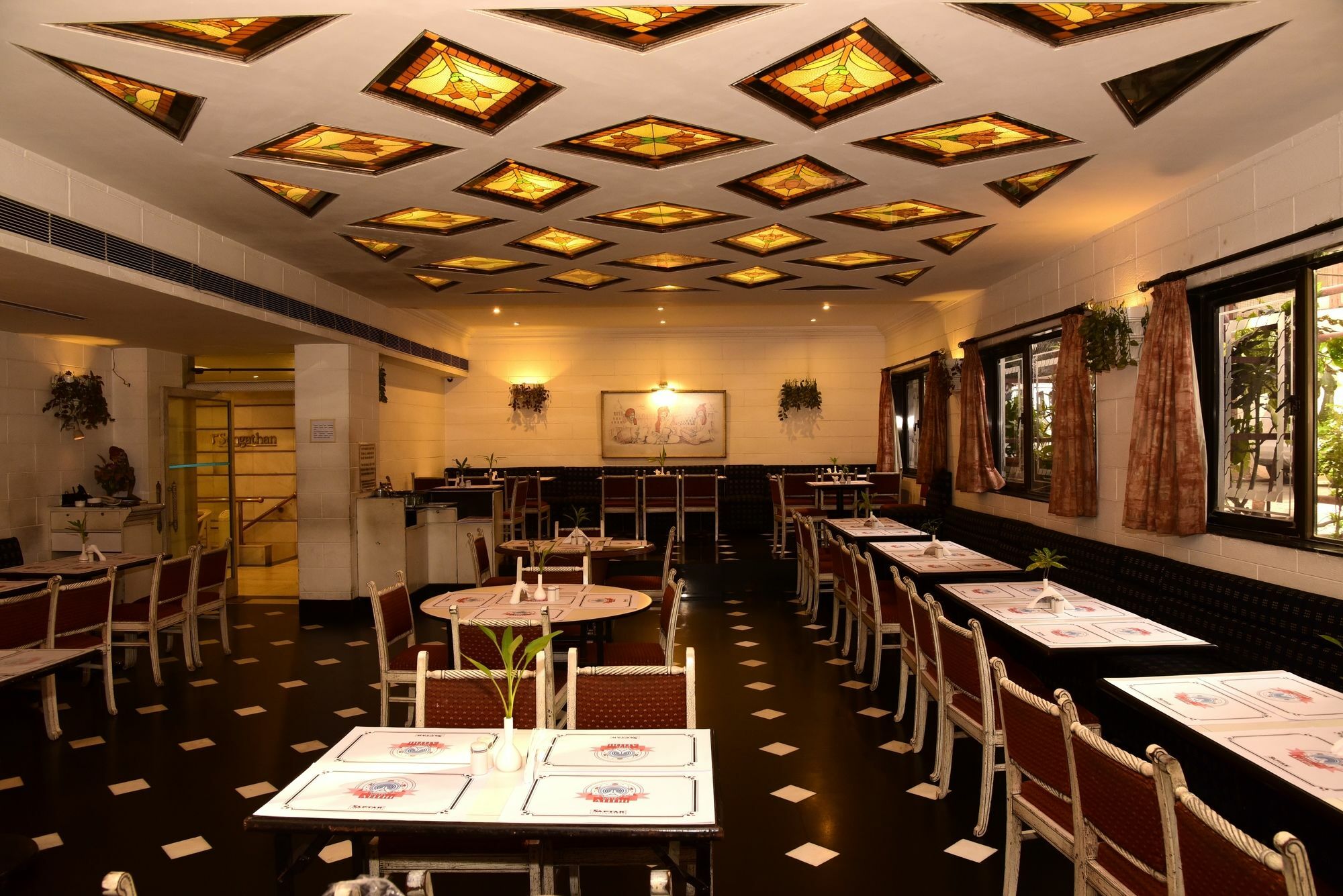 Hotel Atithi Mumbai