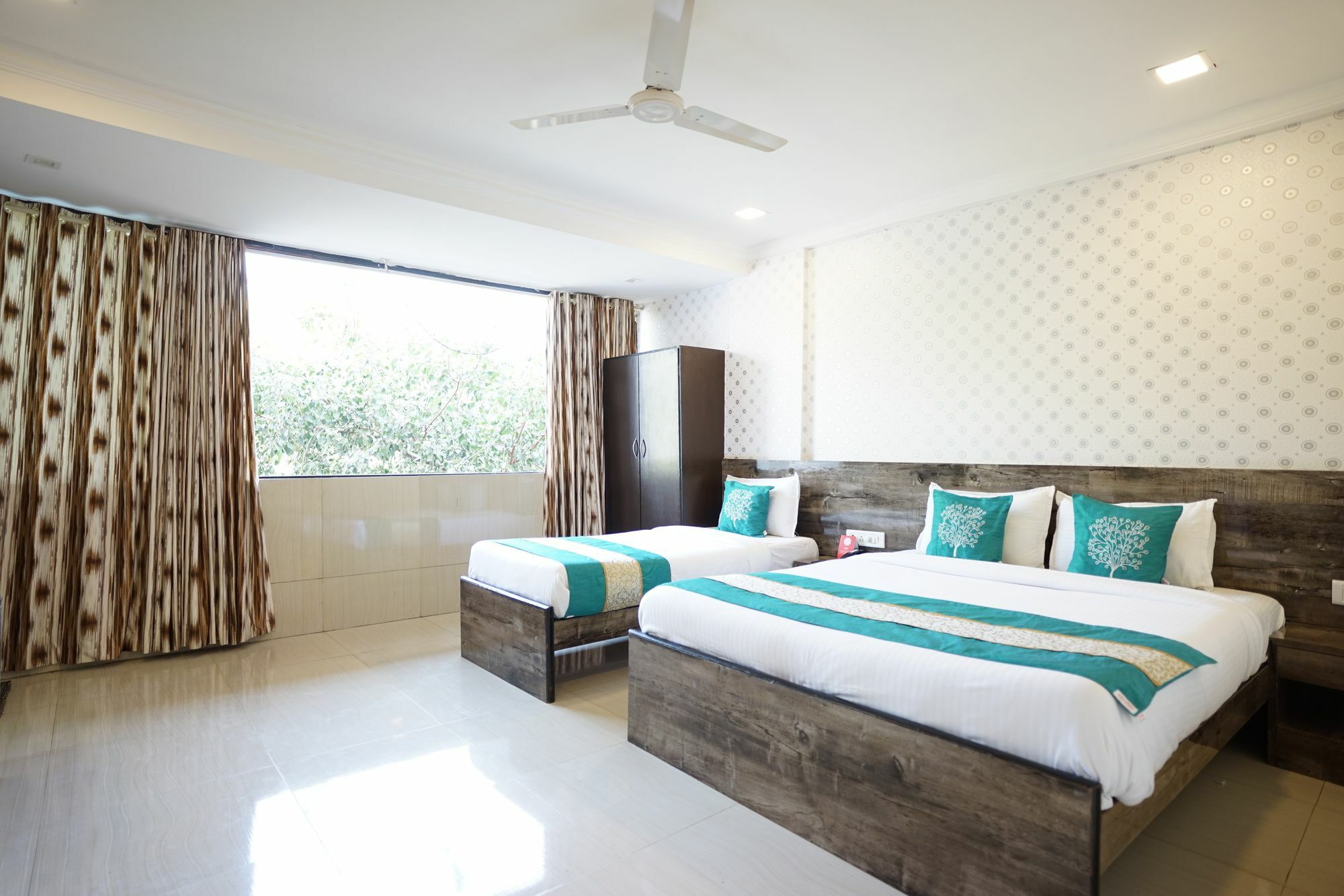Hotel Hotel O Rana Residency Near Western Express Highway Metro Station