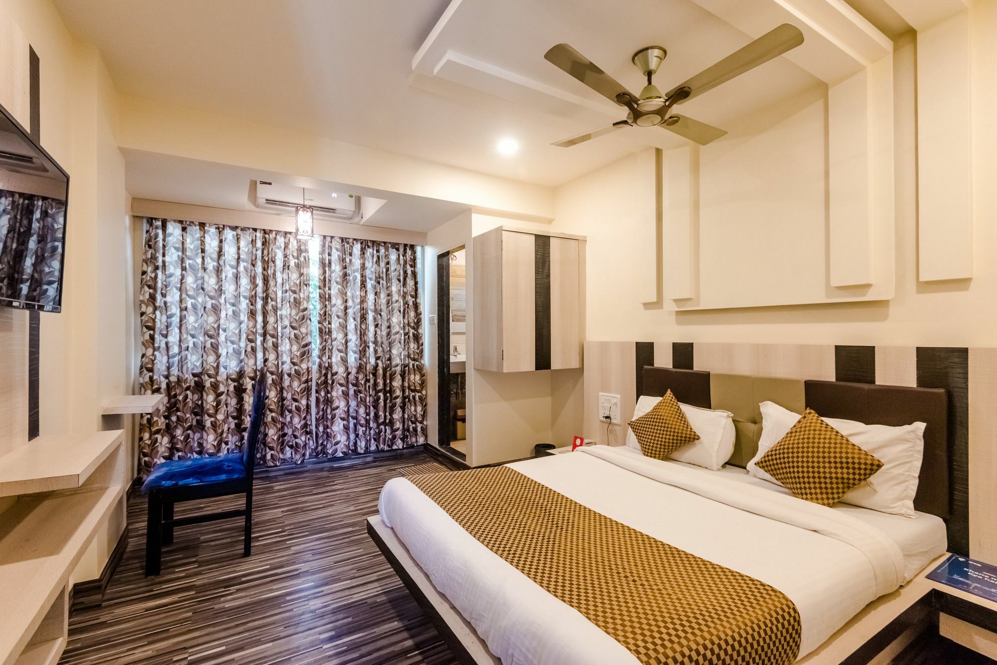 Hotel O Rana Residency Near Western Express Highway Metro Station