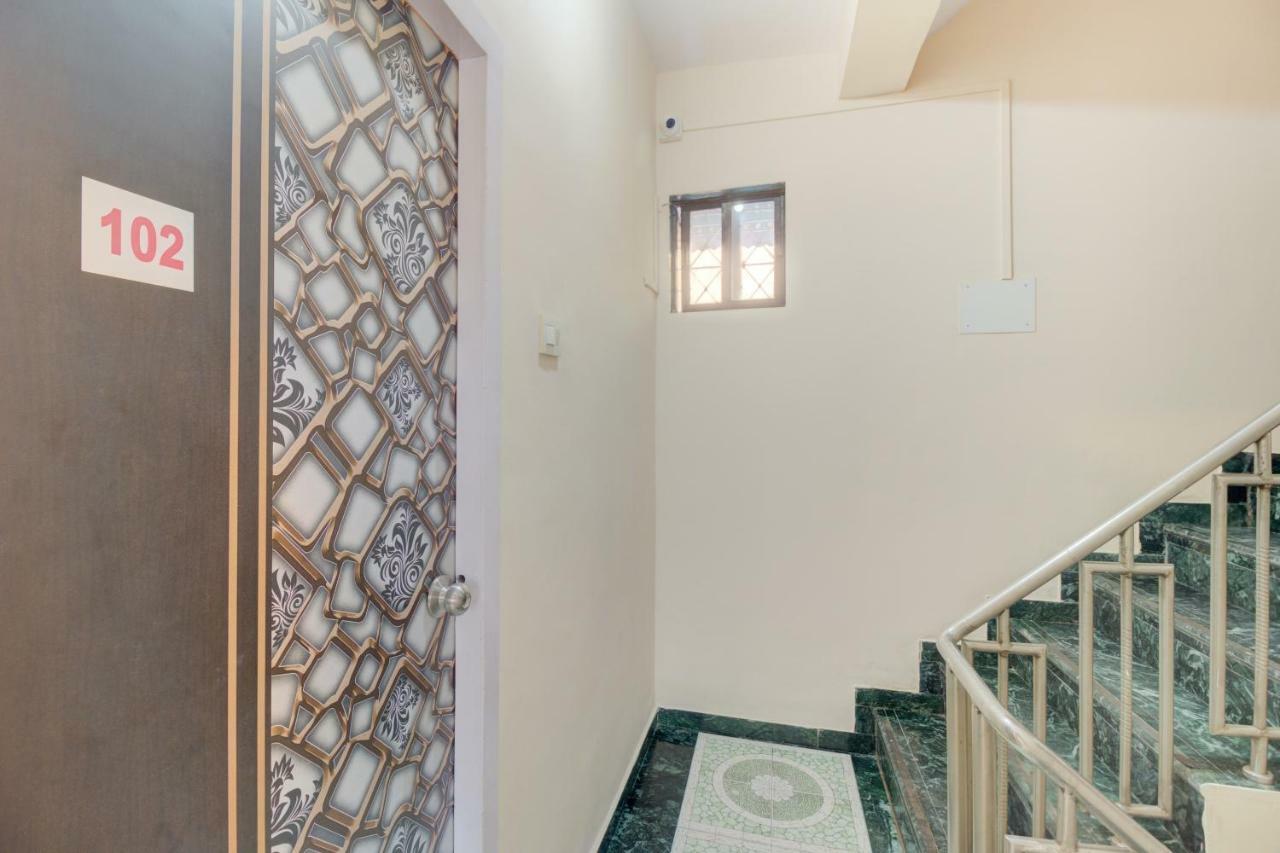Oyo 41894 Vaishnavi Residency Hotel