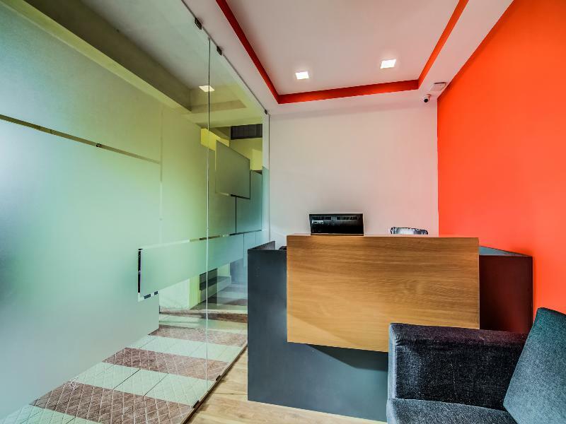 Oyo 26978 Tuliip Domestic Airport Hotel 3*