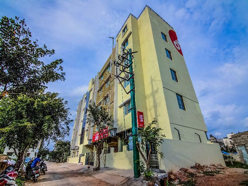 Oyo 26978 Tuliip Domestic Airport Hotel Mumbai