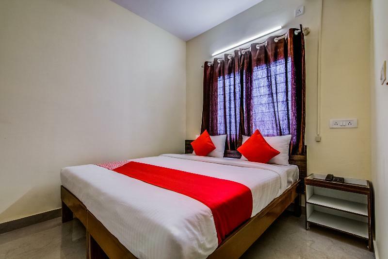 Oyo 26978 Tuliip Domestic Airport 3* Mumbai