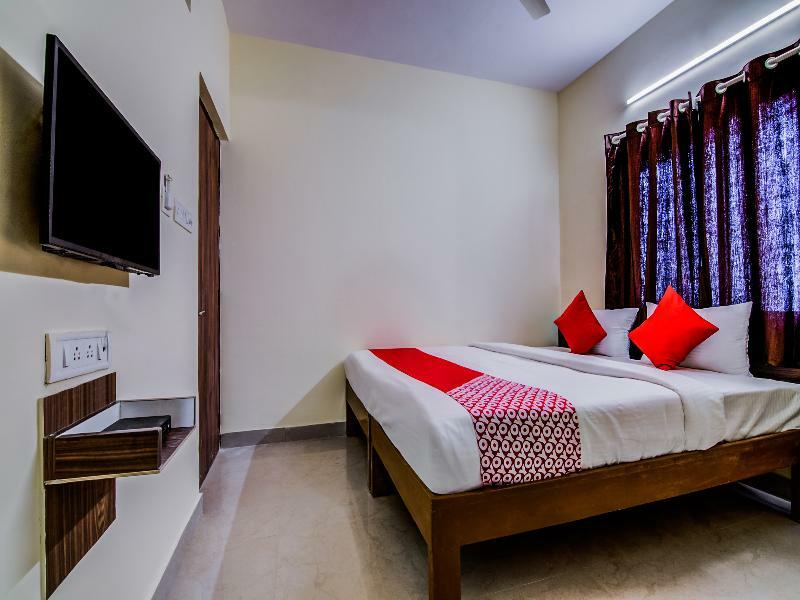 Oyo 26978 Tuliip Domestic Airport Hotel