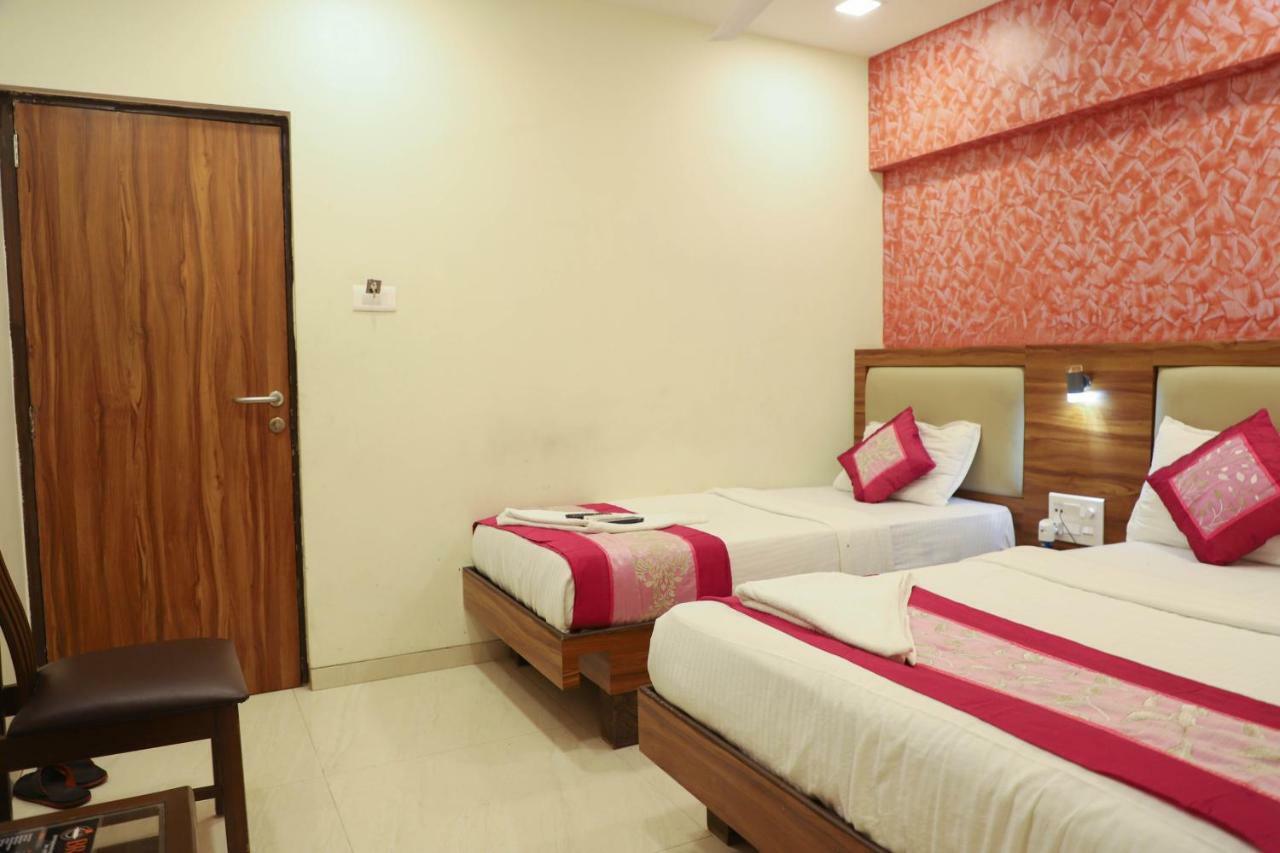Hotel Plaza Executive - Near Bkc Mumbai