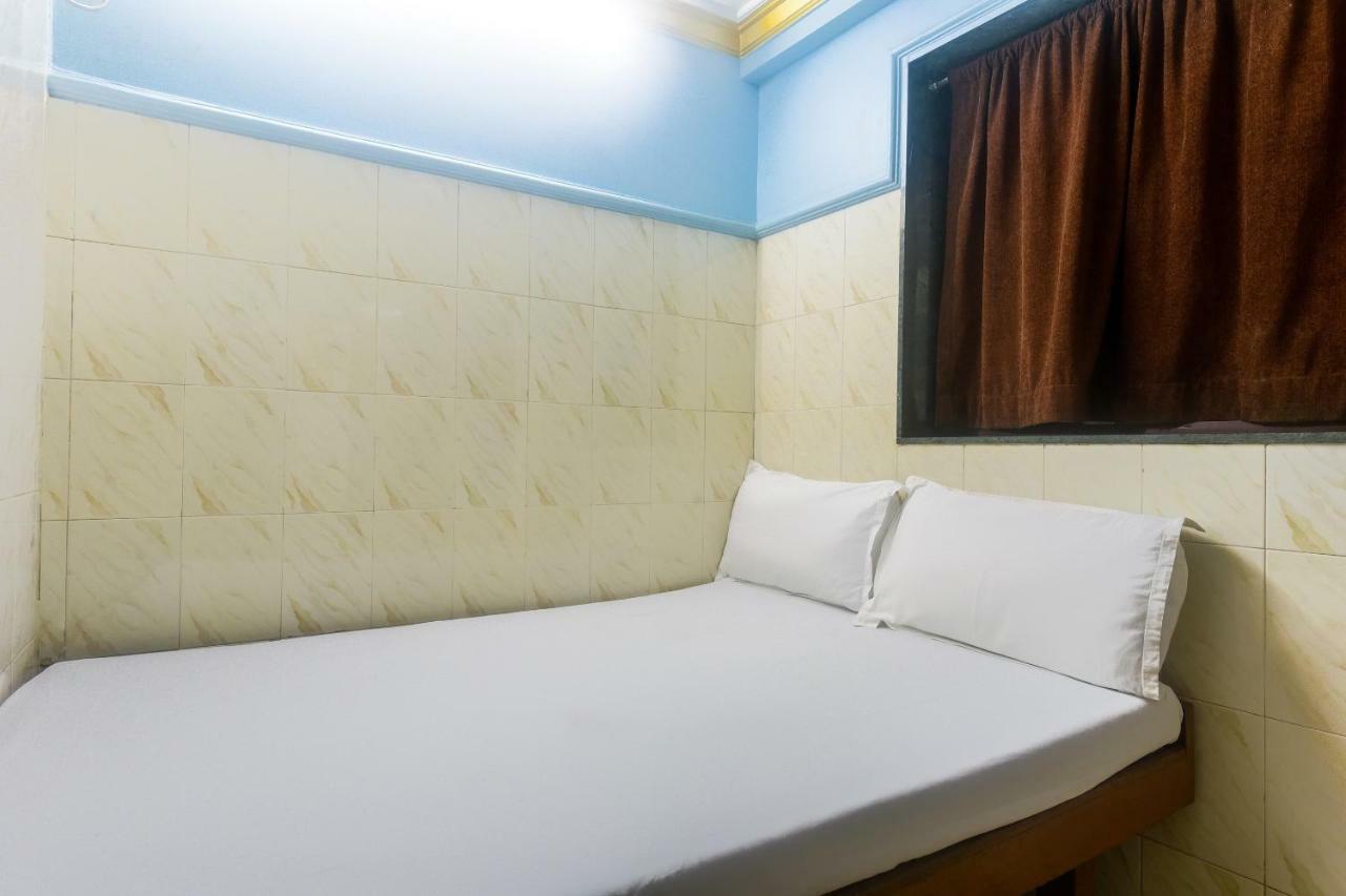 Hotel Spot On 37995 Akbar Mumbai