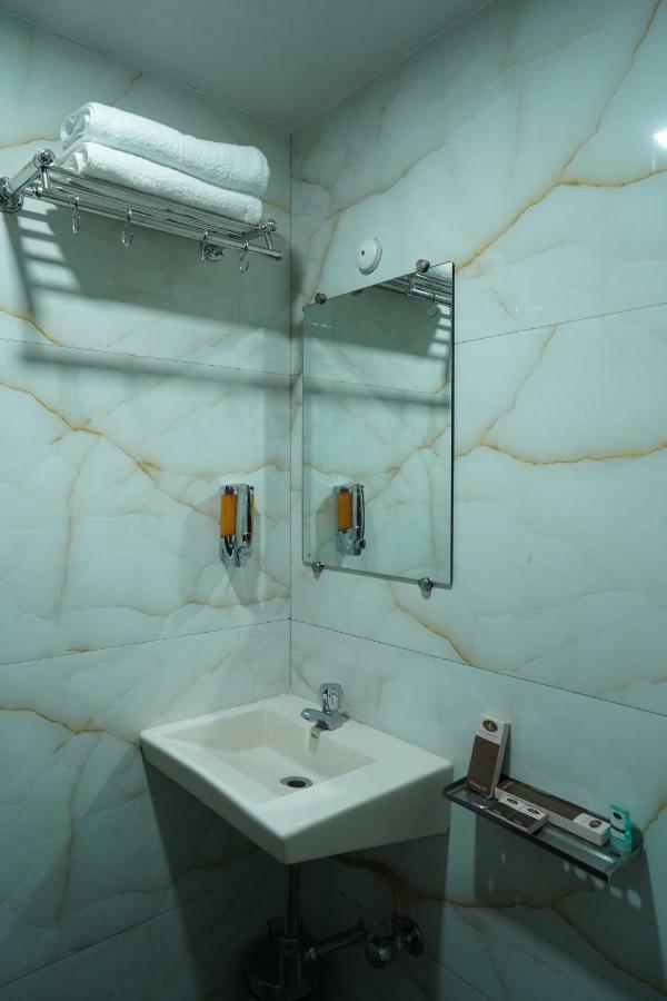 Sharda Residency Hotel *