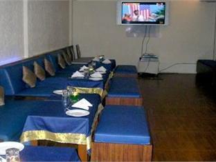 Fabhotel Imperial Residency 3*